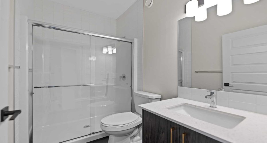 38 Waterford Mews, Chestermere, Alberta T1X3B6, 5 Bedrooms Bedrooms, ,3 BathroomsBathrooms,Residential,For Sale,Waterford,A2323628
