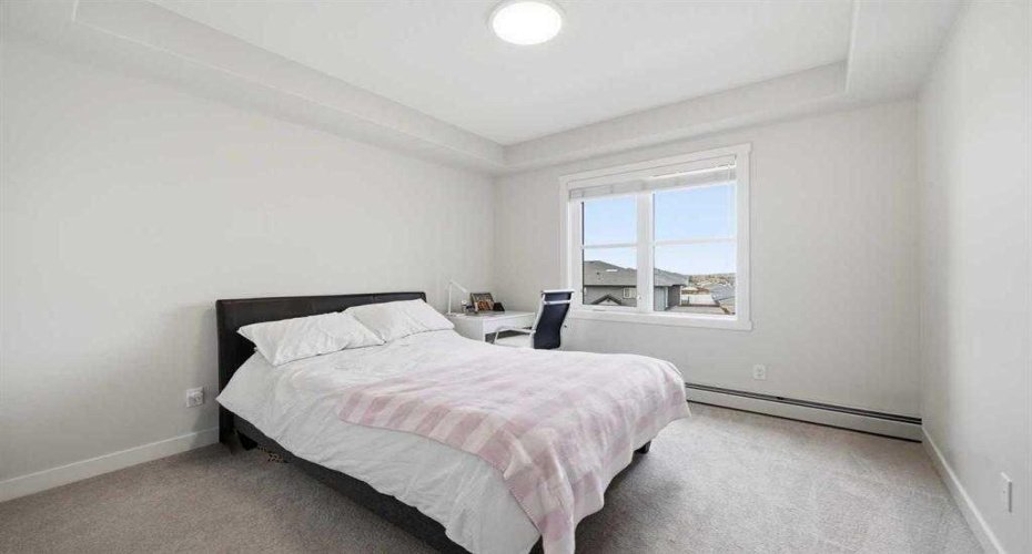 55 wolf hollow Crescent, Calgary, Alberta T2X 5K9, 1 Bedroom Bedrooms, ,1 BathroomBathrooms,Residential,For Sale,wolf hollow,A2323639