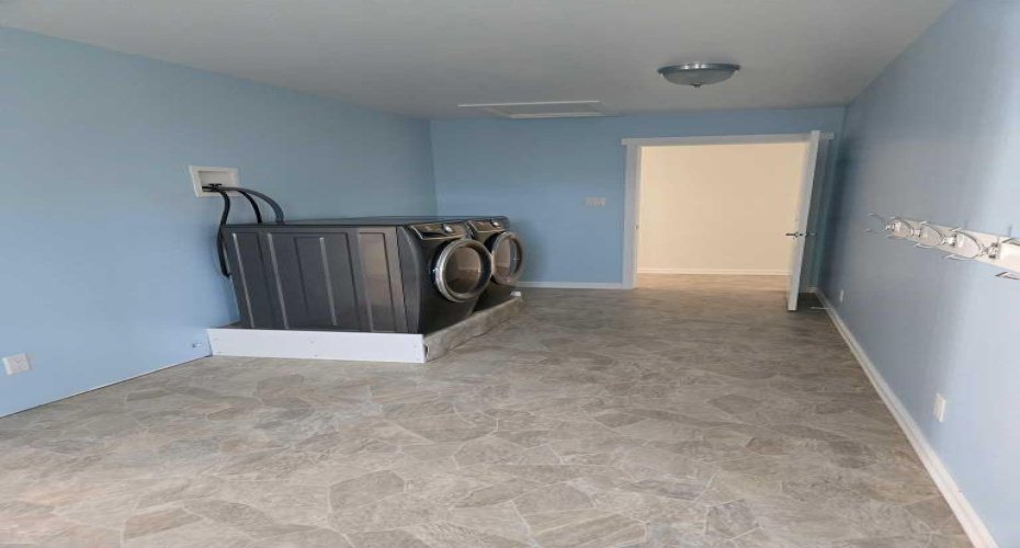 5709 57 Avenue, Rocky Mountain House, Alberta T4T1A2, 4 Bedrooms Bedrooms, ,3 BathroomsBathrooms,Residential,For Sale,57,A2323650