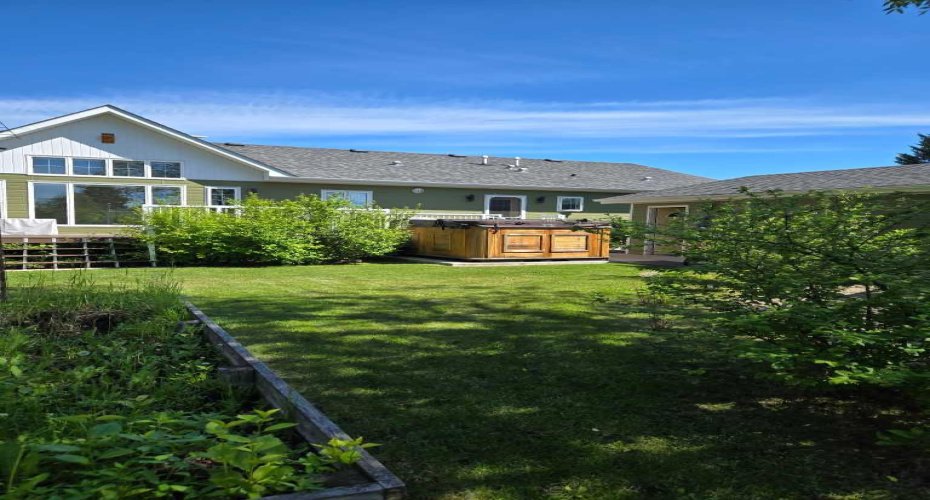 5709 57 Avenue, Rocky Mountain House, Alberta T4T1A2, 4 Bedrooms Bedrooms, ,3 BathroomsBathrooms,Residential,For Sale,57,A2323650