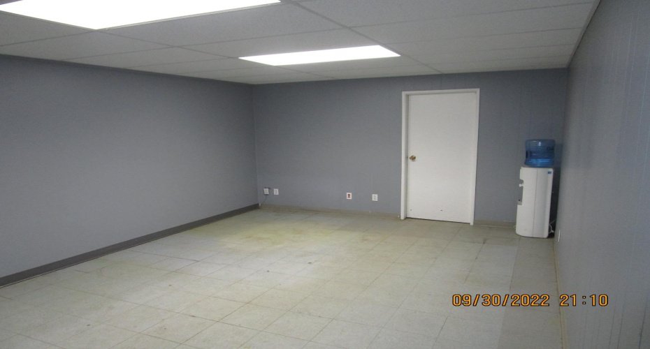 10949 92 Avenue, Grande Prairie, Alberta T8V 3J3, ,Commercial,For Lease,92,A2323659