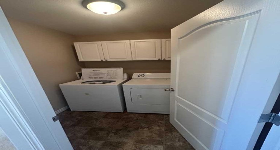 7006 113 Street, Grande Prairie, Alberta T8W0E2, 2 Bedrooms Bedrooms, ,3 BathroomsBathrooms,Rental,113,A2323671