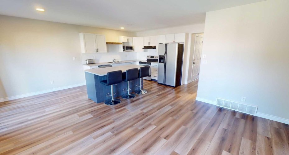 7006 113 Street, Grande Prairie, Alberta T8W0E2, 2 Bedrooms Bedrooms, ,3 BathroomsBathrooms,Rental,113,A2323671
