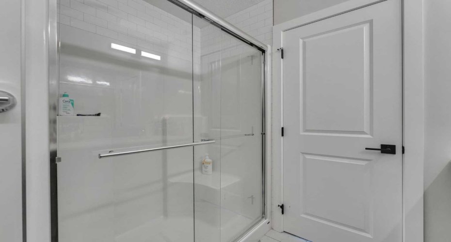 34 Belvedere Green, Calgary, Alberta T2A 7M5, 5 Bedrooms Bedrooms, ,4 BathroomsBathrooms,Residential,For Sale,Belvedere,A2323675