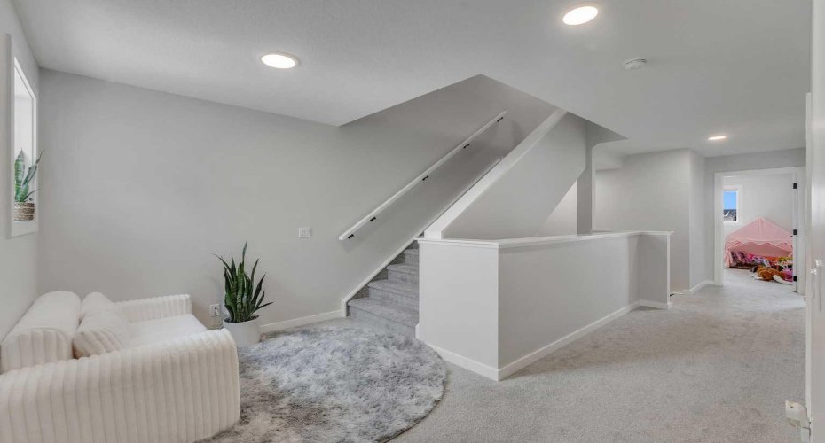 34 Belvedere Green, Calgary, Alberta T2A 7M5, 5 Bedrooms Bedrooms, ,4 BathroomsBathrooms,Residential,For Sale,Belvedere,A2323675