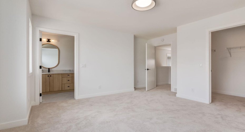 9 Sora Passage, Calgary, Alberta T3S 0M1, 3 Bedrooms Bedrooms, ,3 BathroomsBathrooms,Residential,For Sale,Sora,A2323676