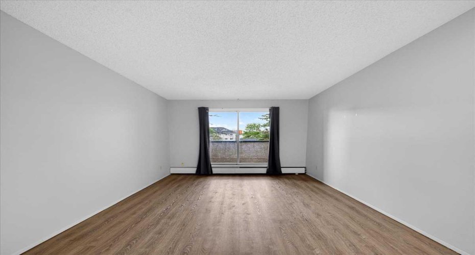 1712 38 Street, Calgary, Alberta T2A 1H1, 1 Bedroom Bedrooms, ,1 BathroomBathrooms,Residential,For Sale,38,A2323728