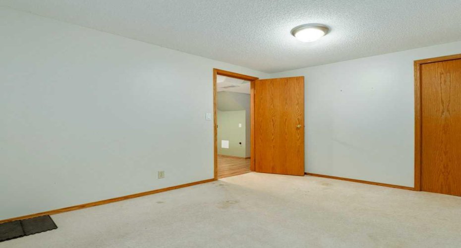 51 Wildwood Crescent, Lethbridge, Alberta t1k6c8, 5 Bedrooms Bedrooms, ,3 BathroomsBathrooms,Residential,For Sale,Wildwood,A2315746
