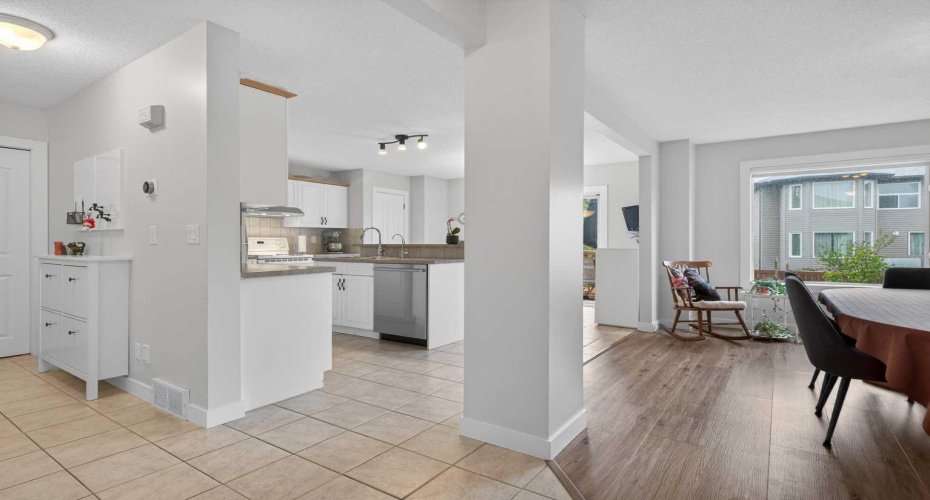 21 Citadel Crest Link, Calgary, Alberta T3G 4W2, 4 Bedrooms Bedrooms, ,4 BathroomsBathrooms,Residential,For Sale,Citadel Crest,A2316361