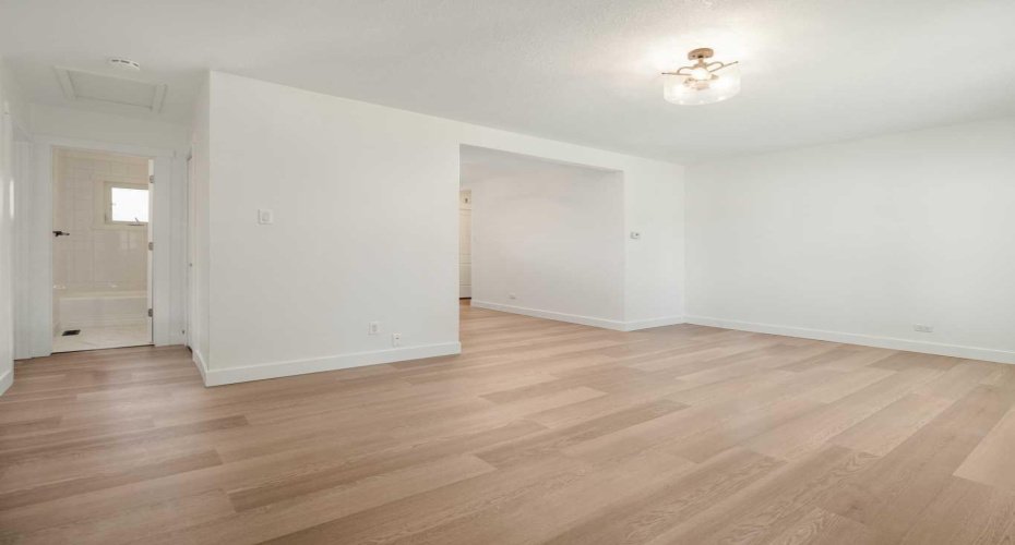 1025 12 Street, Lethbridge, Alberta T1K 1P9, 3 Bedrooms Bedrooms, ,2 BathroomsBathrooms,Residential,For Sale,12,A2316369