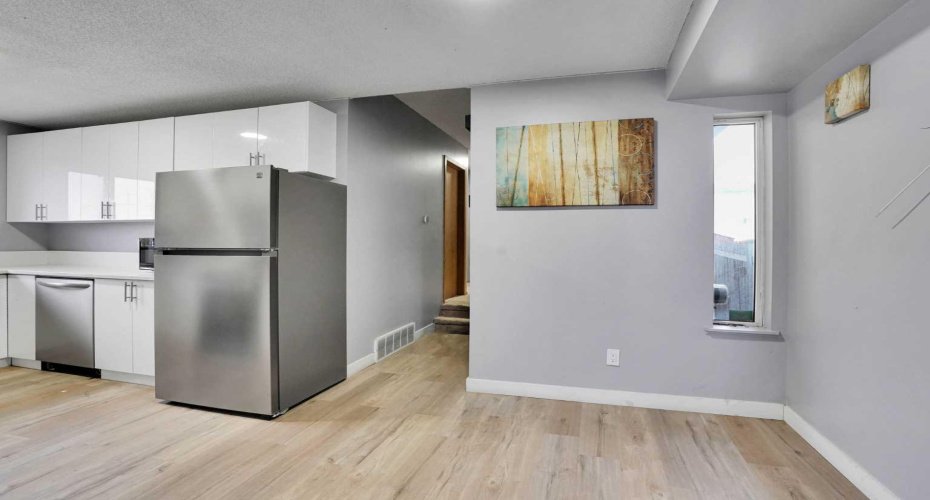 133 MARTINGLEN Way, Calgary, Alberta T3J 3J1, 5 Bedrooms Bedrooms, ,3 BathroomsBathrooms,Residential,For Sale,MARTINGLEN,A2316565