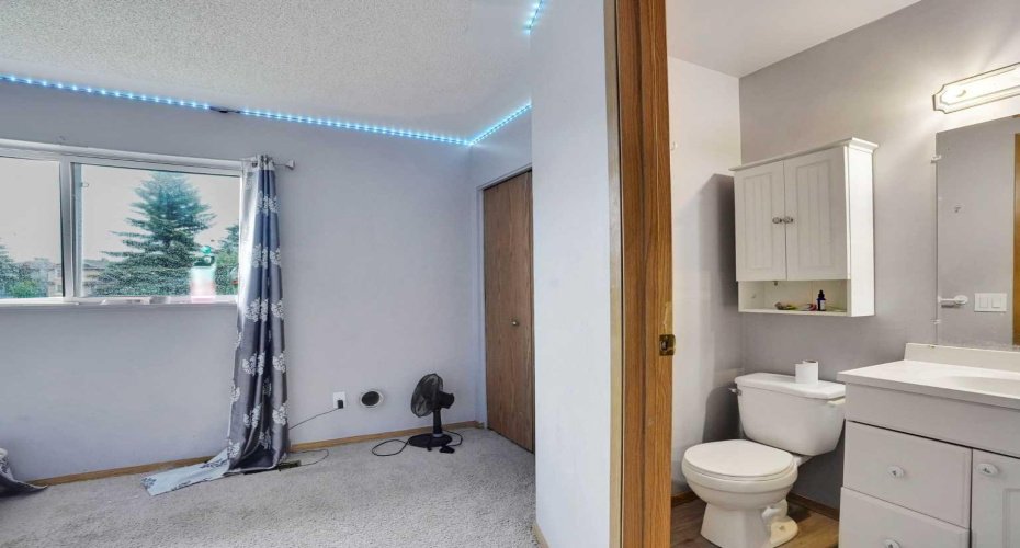 133 MARTINGLEN Way, Calgary, Alberta T3J 3J1, 5 Bedrooms Bedrooms, ,3 BathroomsBathrooms,Residential,For Sale,MARTINGLEN,A2316565