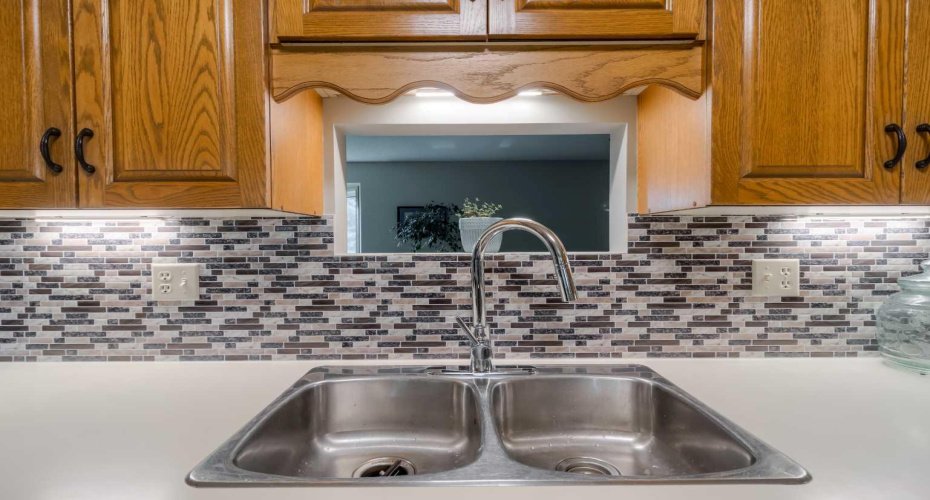 94 Elm Crescent, Lethbridge, Alberta T1K 4X1, 5 Bedrooms Bedrooms, ,3 BathroomsBathrooms,Residential,For Sale,Elm,A2316871