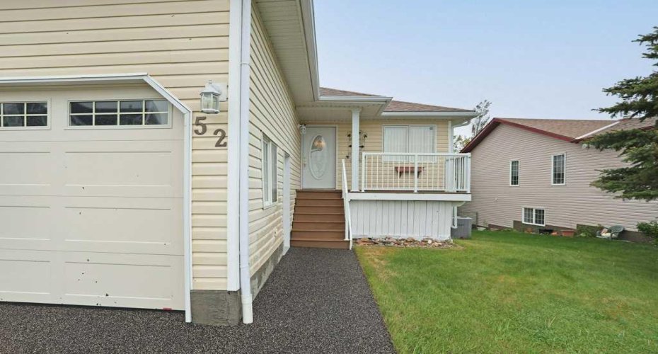 52 White Pelican Way, Lake Newell Resort, Alberta T1R 0X5, 4 Bedrooms Bedrooms, ,2 BathroomsBathrooms,Residential,For Sale,White Pelican,A2316875