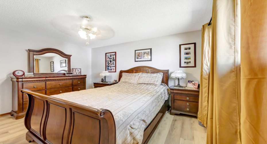 4704 37 Street, Lloydminster, Saskatchewan S9V 0A5, 4 Bedrooms Bedrooms, ,3 BathroomsBathrooms,Residential,For Sale,37,A2317489