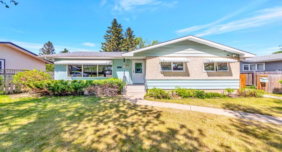 4704 37 Street, Lloydminster, Saskatchewan S9V 0A5, 4 Bedrooms Bedrooms, ,3 BathroomsBathrooms,Residential,For Sale,37,A2317489