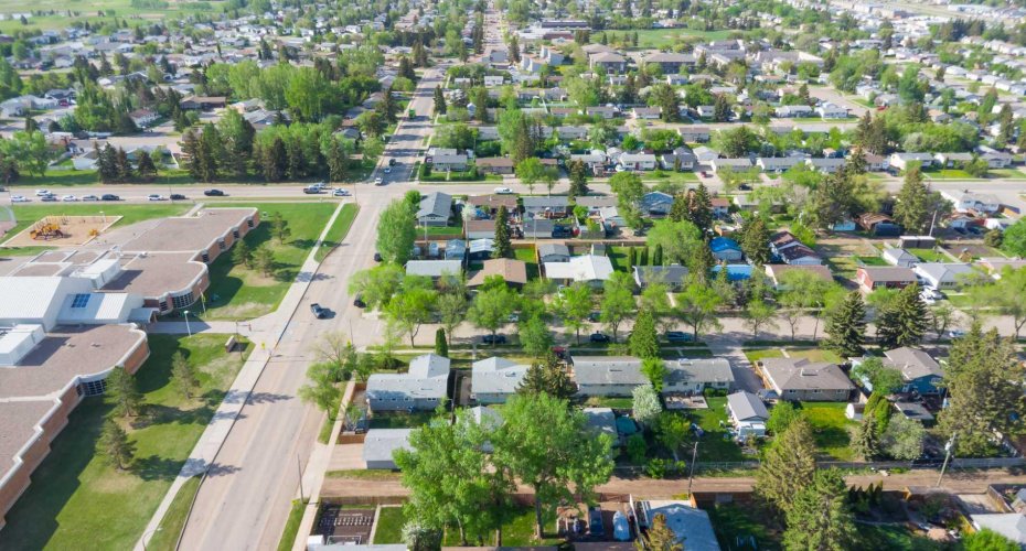 4704 37 Street, Lloydminster, Saskatchewan S9V 0A5, 4 Bedrooms Bedrooms, ,3 BathroomsBathrooms,Residential,For Sale,37,A2317489