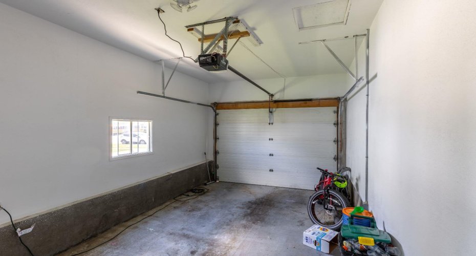 593 3 Avenue, Cardston, Alberta T0K 0K0, 4 Bedrooms Bedrooms, ,2 BathroomsBathrooms,Residential,For Sale,3,A2317560
