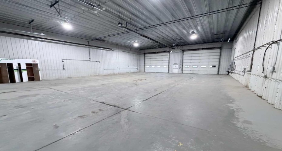 10946 89 Avenue, Grande Prairie, Alberta T8V 4W4, ,Commercial,For Lease,89,A2318037