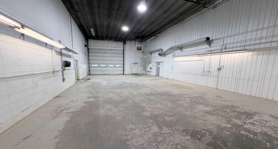 10946 89 Avenue, Grande Prairie, Alberta T8V 4W4, ,Commercial,For Lease,89,A2318037