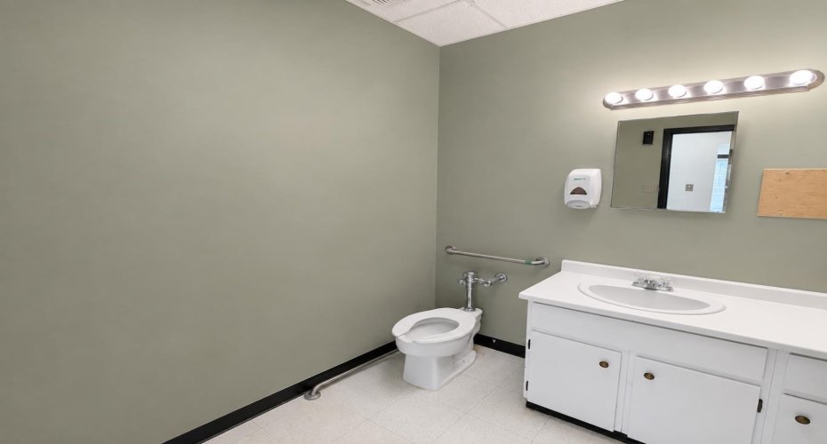 10946 89 Avenue, Grande Prairie, Alberta T8V 4W4, ,Commercial,For Lease,89,A2318037