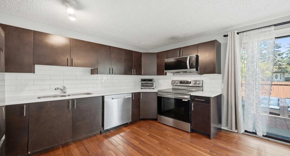 1155 Falconridge Drive, Calgary, Alberta T3J 1E1, 3 Bedrooms Bedrooms, ,2 BathroomsBathrooms,Residential,For Sale,Falconridge,A2318172