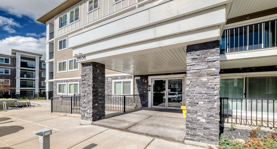 450 Sage Valley Drive, Calgary, Alberta T3E 0V6, 2 Bedrooms Bedrooms, ,2 BathroomsBathrooms,Residential,For Sale,Sage Valley,A2319309