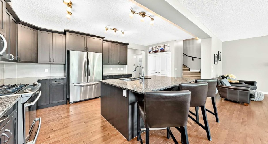 141 Riviera Crescent, Cochrane, Alberta T4C0V4, 3 Bedrooms Bedrooms, ,3 BathroomsBathrooms,Residential,For Sale,Riviera,A2321213