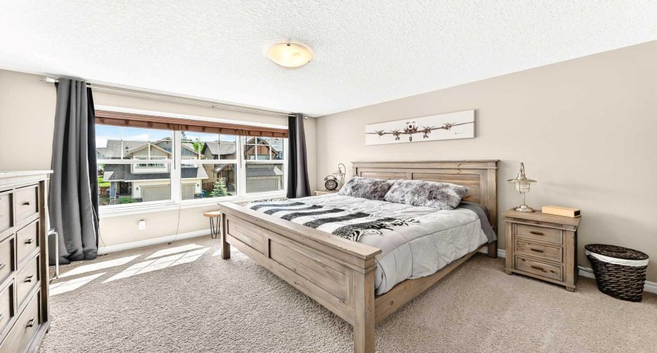 141 Riviera Crescent, Cochrane, Alberta T4C0V4, 3 Bedrooms Bedrooms, ,3 BathroomsBathrooms,Residential,For Sale,Riviera,A2321213