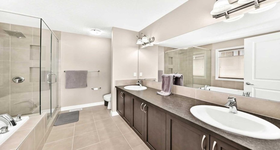 141 Riviera Crescent, Cochrane, Alberta T4C0V4, 3 Bedrooms Bedrooms, ,3 BathroomsBathrooms,Residential,For Sale,Riviera,A2321213