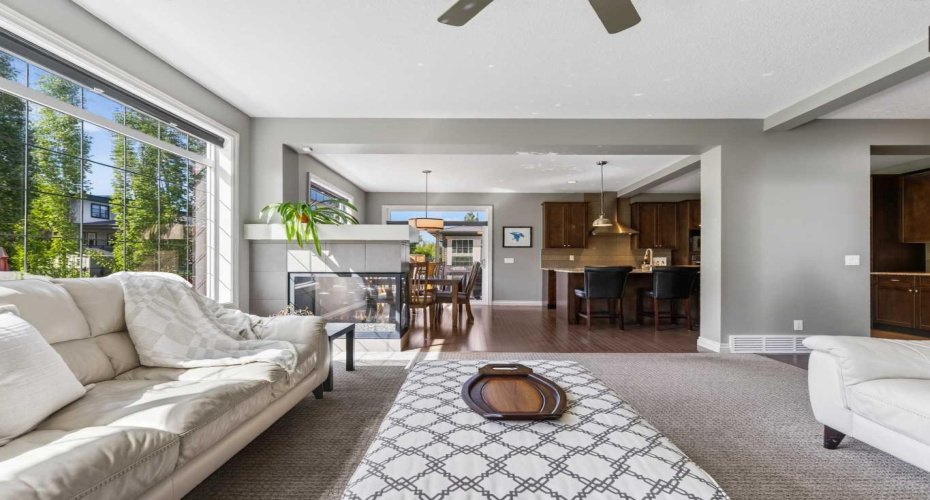 193 Kinniburgh Way, Chestermere, Alberta T1X 0R8, 5 Bedrooms Bedrooms, ,4 BathroomsBathrooms,Residential,For Sale,Kinniburgh,A2321879