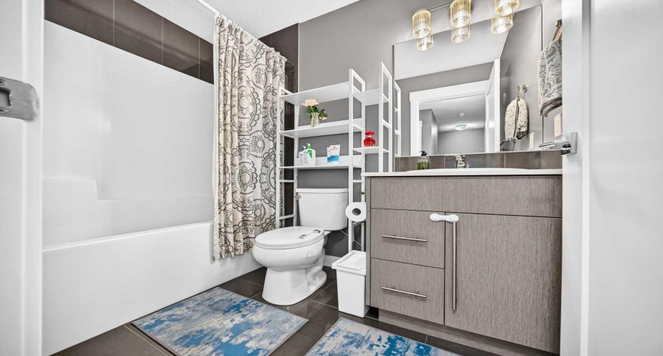 111 Rainbow Falls Gate, Chestermere, Alberta T1X 0Z5, 3 Bedrooms Bedrooms, ,3 BathroomsBathrooms,Residential,For Sale,Rainbow Falls,A2323260