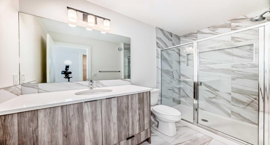 Master Ensuite