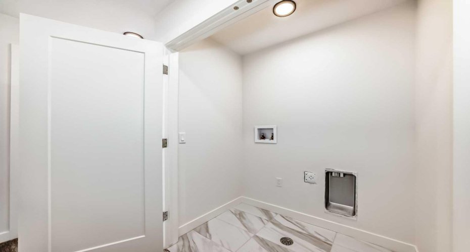 Upper Floor Laundry
