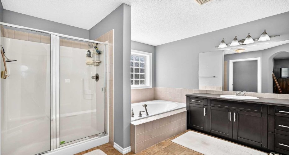 Primary Ensuite