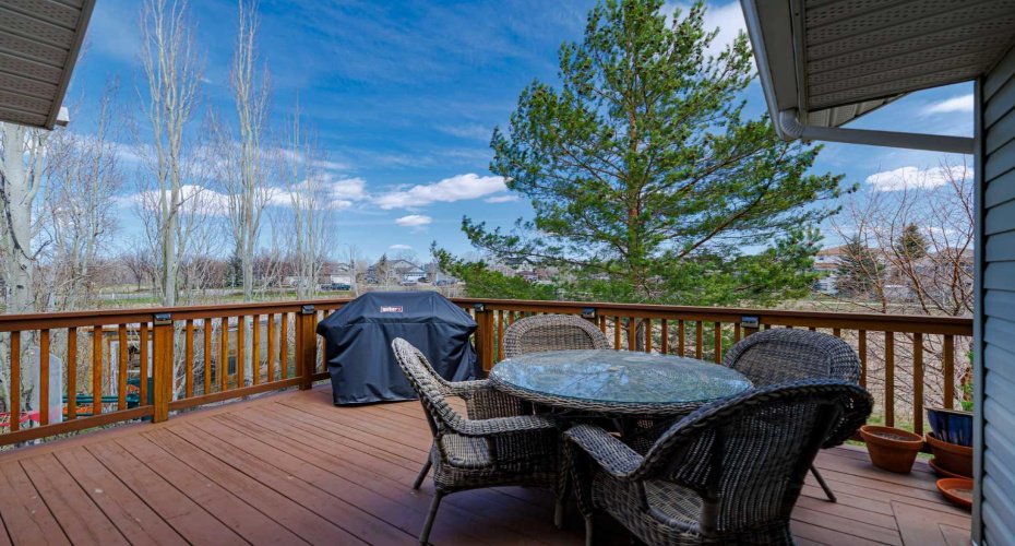 535 Cimarron Point, Okotoks, Alberta T1S 1S6, 5 Bedrooms Bedrooms, ,3 BathroomsBathrooms,Residential,For Sale,Cimarron,A2323626