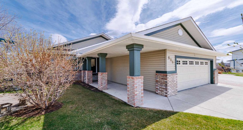 535 Cimarron Point, Okotoks, Alberta T1S 1S6, 5 Bedrooms Bedrooms, ,3 BathroomsBathrooms,Residential,For Sale,Cimarron,A2323626
