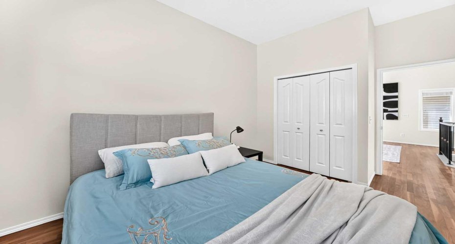 50 Royal Birch Terrace, Calgary, Alberta T3G 5N7, 5 Bedrooms Bedrooms, ,4 BathroomsBathrooms,Residential,For Sale,Royal Birch,A2323769