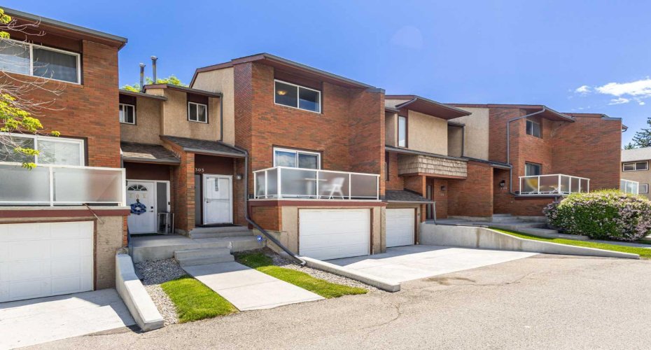 1305 Glenmore Trail, Calgary, Alberta T2V 4Y8, 2 Bedrooms Bedrooms, ,2 BathroomsBathrooms,Residential,For Sale,Glenmore,A2323811