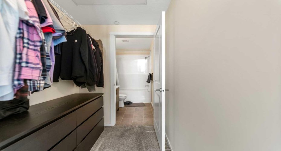 15 Sage Meadows Landing, Calgary, Alberta T3P 1E5, 2 Bedrooms Bedrooms, ,2 BathroomsBathrooms,Residential,For Sale,Sage Meadows,A2323813