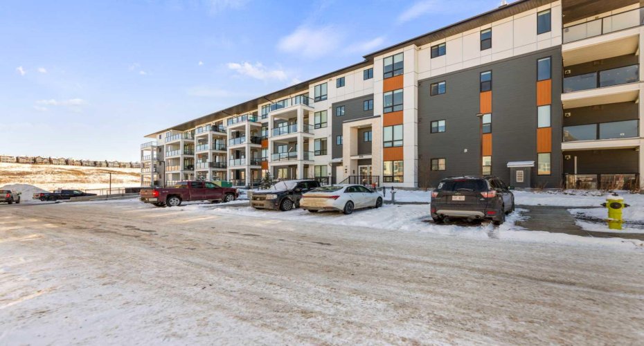 15 Sage Meadows Landing, Calgary, Alberta T3P 1E5, 2 Bedrooms Bedrooms, ,2 BathroomsBathrooms,Residential,For Sale,Sage Meadows,A2323813
