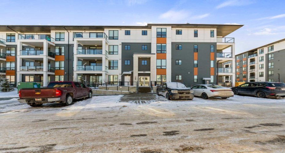 15 Sage Meadows Landing, Calgary, Alberta T3P 1E5, 2 Bedrooms Bedrooms, ,2 BathroomsBathrooms,Residential,For Sale,Sage Meadows,A2323813