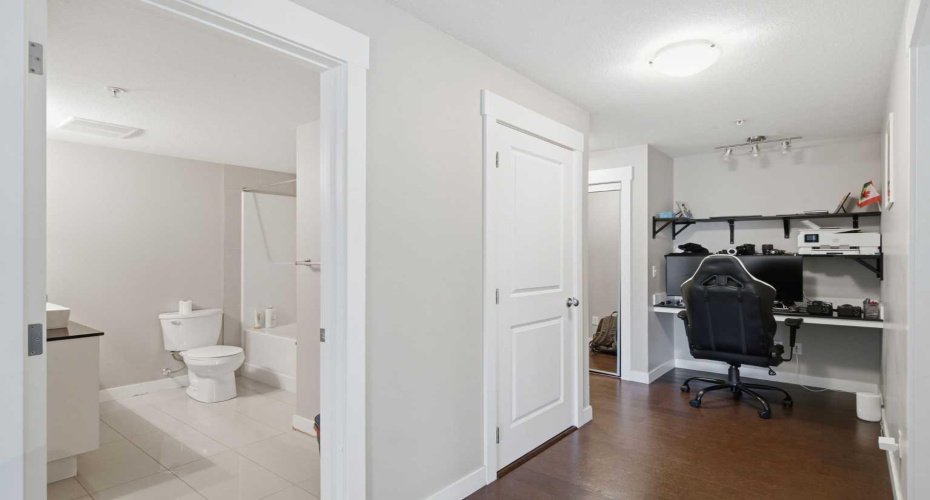 240 Skyview Ranch Road, Calgary, Alberta T3N0P4, 2 Bedrooms Bedrooms, ,2 BathroomsBathrooms,Residential,For Sale,Skyview Ranch,A2323824