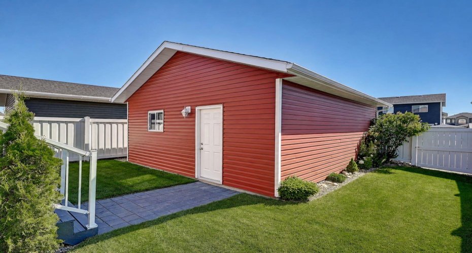 9409 88A Street, Grande Prairie, Alberta T8X 0H2, 3 Bedrooms Bedrooms, ,3 BathroomsBathrooms,Residential,For Sale,88A,A2323835