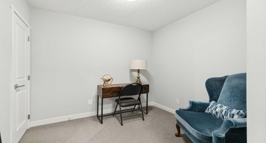 25 Auburn Meadows Avenue, Calgary, Alberta T3M 2L3, 2 Bedrooms Bedrooms, ,1 BathroomBathrooms,Residential,For Sale,Auburn Meadows,A2323840