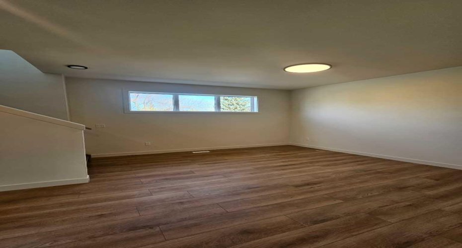 3203 14 Avenue, Calgary, Alberta t3c0w7, 3 Bedrooms Bedrooms, ,Rental,14,A2323841