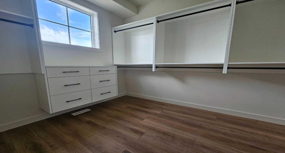 3203 14 Avenue, Calgary, Alberta t3c0w7, 3 Bedrooms Bedrooms, ,Rental,14,A2323841