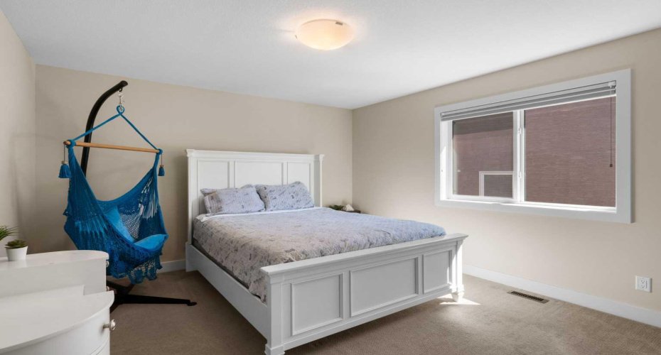 134 Masters Point, Calgary, Alberta T3M 2B5, 5 Bedrooms Bedrooms, ,4 BathroomsBathrooms,Residential,For Sale,Masters,A2323846