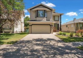 252 Woodhaven Drive, Okotoks, Alberta T1S 1S8, 3 Bedrooms Bedrooms, ,3 BathroomsBathrooms,Residential,For Sale,Woodhaven,A2323909 252 Woodhaven Drive, Okotoks, Alberta T1S 1S8, 3 Bedrooms Bedrooms, ,3 BathroomsBathrooms,Residential,For Sale,Woodhaven,A2323909