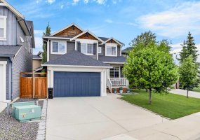 2029 Luxstone Boulevard, Airdrie, Alberta T4B 0J7, 4 Bedroom Bedrooms, 0 ,4 BathroomBathrooms,Residential,For Sale,Luxstone,0,A2322709
